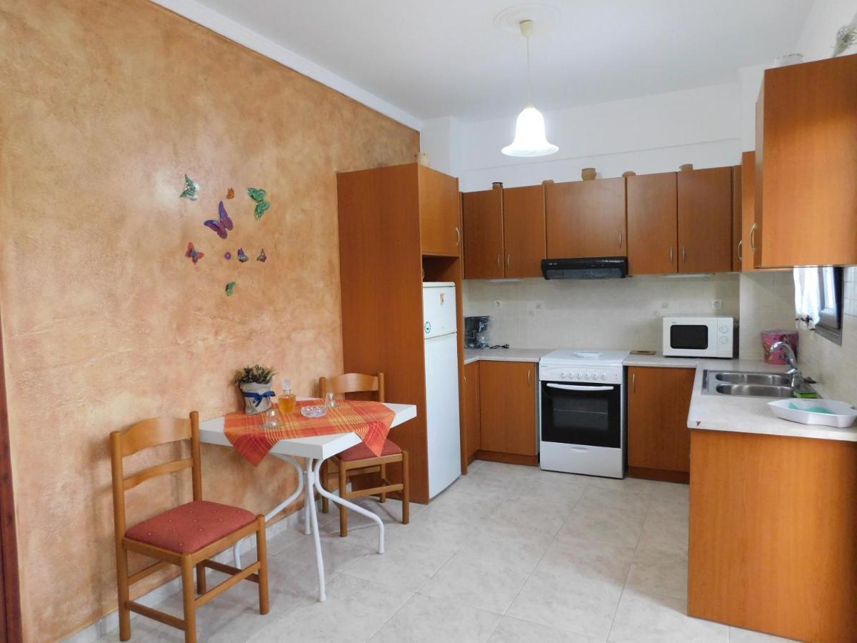 Kastro Studios Pigi  Luaran gambar