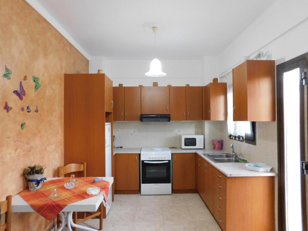 Kastro Studios Pigi  Luaran gambar